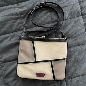 Nine West crossbody bag, black/grey/cream colorblock